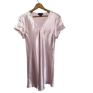 Jones New York Women’s Light Pink Cap Sleeve V-Neck Satin Nightgown Logo Size M